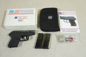 lot 3 image: Kel-Tec P-3AT .380 ACP Semi-Auto Pistol - Original Box
