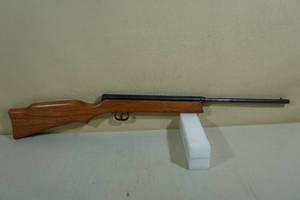 lot 18 image: Sears Roebuck and Co JC Higgins Slide Action BB Rifle