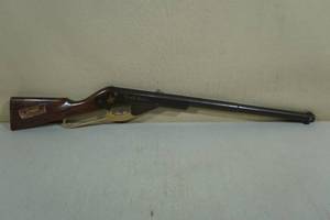 lot 22 image: Vintage Daisy Old Trusty Training Rifle