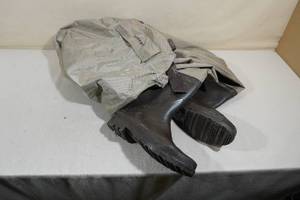 lot 69 image: Herters Chest Waders -Size 9
