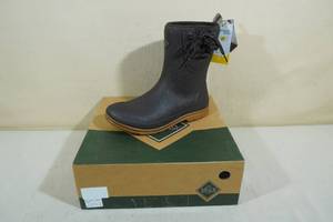 lot 79 image: Muck Boot Womens Muck Original Pull-On Mid Boots -Size 11