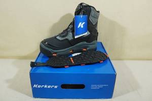 lot 92 image: Korkers Darkhorse Wading Boots -Mens 9