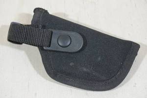lot 104 image: Gunmate Nylon Hand Gun Holster