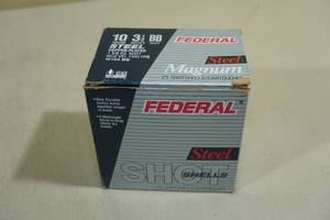 lot 222 image: 25 Federal Steel Magnum 10 Gauge 3-12 BB Shot Shotshells
