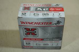 lot 228 image: 25 Winchester Super-X 12 Gauge 2-34 7 Shot Shotshells