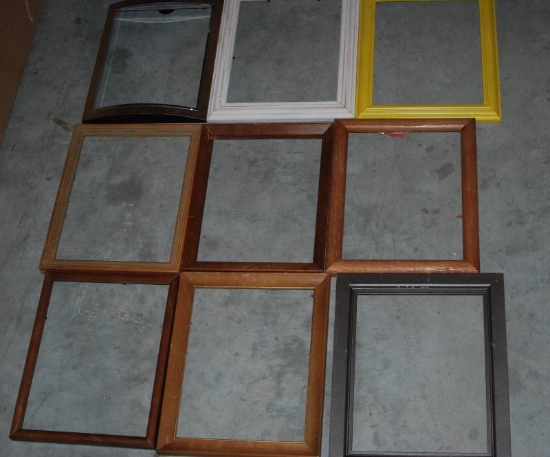 lot 26 image: Stack of frames
