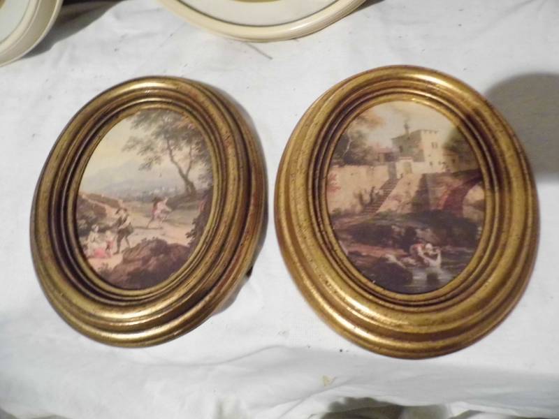lot 156 image: Variety of smalls
