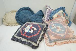 accent pillows