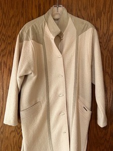 lot 46 image: Womens Vintage Wool Geiger Coat