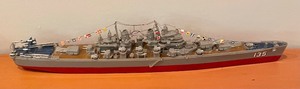 lot 175 image: Three Vintage Ship Models