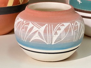 lot 148 image: Three Pieces of Artisan Native American Pottery including Sioux Pottery