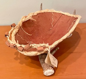 lot 283 image: Birchbark and Antler Basket by Helena Johnson