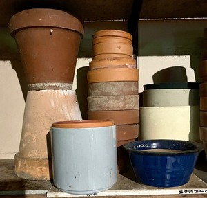 lot 232 image: Plethora of Pots and Planters