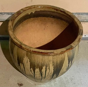 lot 233 image: Fabulous Planter