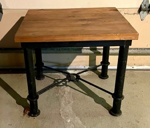 lot 234 image: Wooden Top Accent Table
