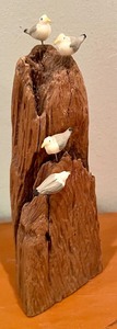 lot 274 image: Delightful Driftwood Seagull Decorative Figurine