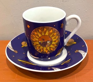 lot 308 image: 8 Demitasse Cups and Saucers by Dept 56