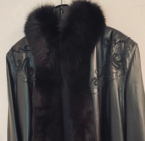 lot 313 image: Distinctive Donald Brooks Coat  Jacket