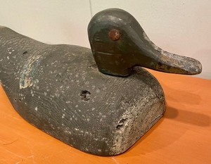 lot 332 image: Vintage Duck Decoy