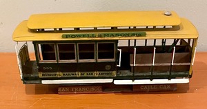 lot 334 image: Vintage San Fransisco Steet Car Model