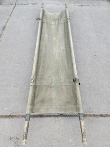 lot 208 image: Orig WW2 era US Army Stretcher
