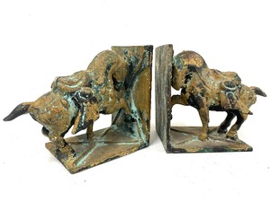lot 176 image: Quality Vintage TOYO Bronze Horse Bookends