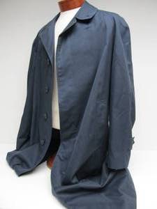 lot 9 image: Genuine BURBERRY Long Coat