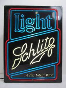 lot 60 image: Working Vintage SCHLITZ LIGHT Lighted Beer Sign