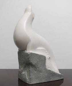 lot 93 image: Signed Vintage Carved Stone Sculpture of a Seal