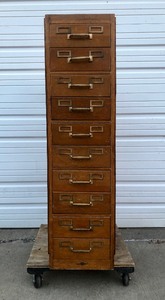 lot 6 image: Vintage GLOBE WERNICKE Multi Drawer Vertical Oak File Cabinet