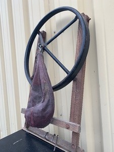lot 315 image: Vintage 1930s era Boxing Nonbareil Punching Bag