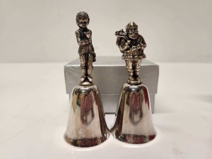 lot 280 image: Collection of Vintage REED & BARTON Silver Plated Bells