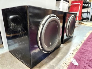 lot 333 image: Pair of Quality Working JL AUDIO Model W6 Subwoofers