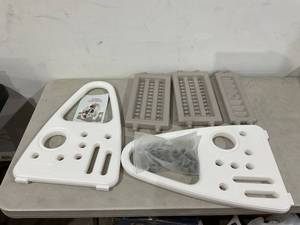 lot 221 image: KATARUS Grey Toddler Step Stool