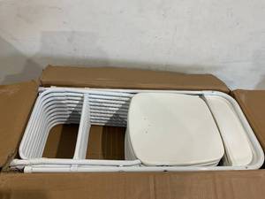 lot 227 image: Flash Furniture 10ct Hercules Plastic Folding Chairs - White