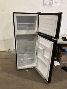 lot 256 image: RCA 7.5 cu ft. Black 2-Door Top Freezer Apartment Size Refrigerator