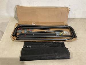 lot 289 image: Bedsure XL Elevated Outdoor Dog Bed with Breathable Mesh - Black