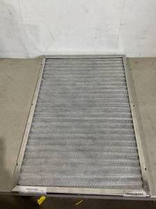 lot 301 image: Trophy Air 20 x 30 x 1 inch Washable Electrostatic HVAC Furnace Air Filter