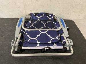 lot 106 image: Navy and White Moroccan print reclining sand chair