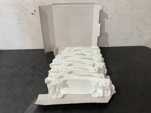 lot 117 image: White 20-Pack Adjustable Shoe Slots Organizer