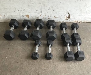 lot 134 image: 10pc Dumbbell Weight Set - Black