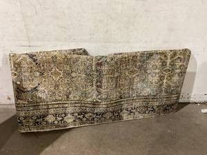 lot 143 image: Loloi II Layla Collection Traditional 9x12 Area Rug - OliveCharcoal