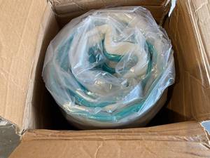 lot 148 image: LINENSPA 8 Twin Size Memory Foam and Innerspring Hybrid Mattress - Medium Firm