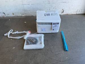 lot 156 image: Frigidaire Window Air Conditioner, 6000 BTU - White