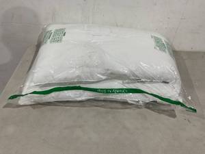 lot 63 image: Bedsure Set of 2 Bed Pillows