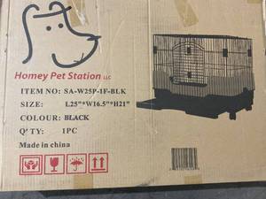 lot 179 image: Homey Small Pet Wired Habitat