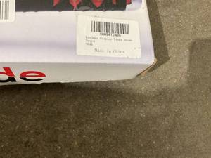 lot 184 image: Kyojuro Cosplay Anime Sword Prop