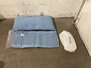 lot 185 image: Topcee Set of 2 Bed Pillows for Sleeping, King Size - Blue
