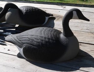 lot 3 image: LOT OF GOOSE DECOYS 12 TOTAL HERRYETTAN