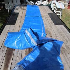 lot 7 image: HUGE BLUE AND SILVER TARP